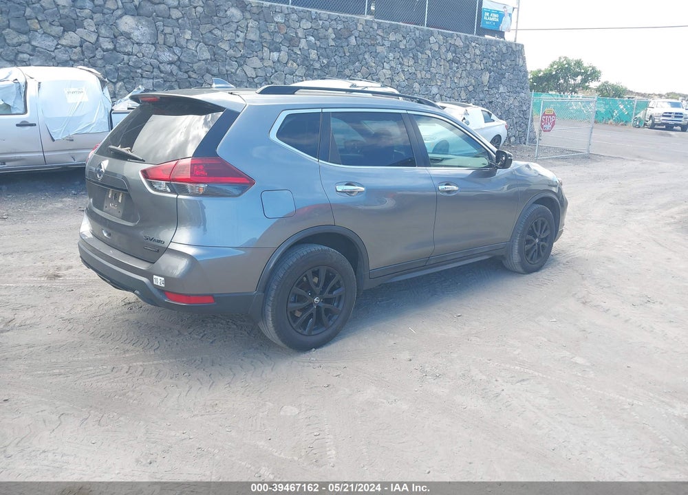 2018 NISSAN ROGUE SV VIN: 5N1AT2MV3JC760254