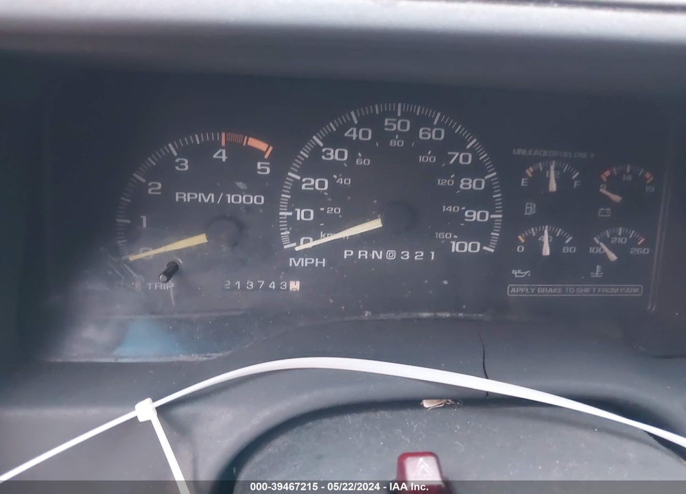 1995 CHEVROLET TAHOE K1500 VIN: 1GNEK18K4SJ411689