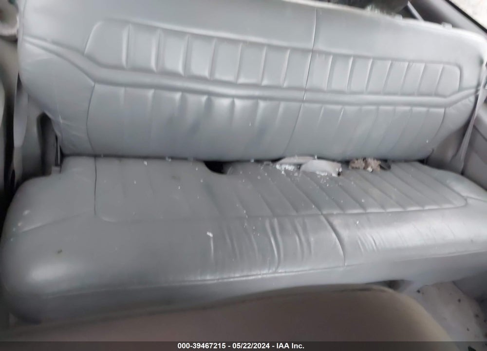 1995 CHEVROLET TAHOE K1500 VIN: 1GNEK18K4SJ411689