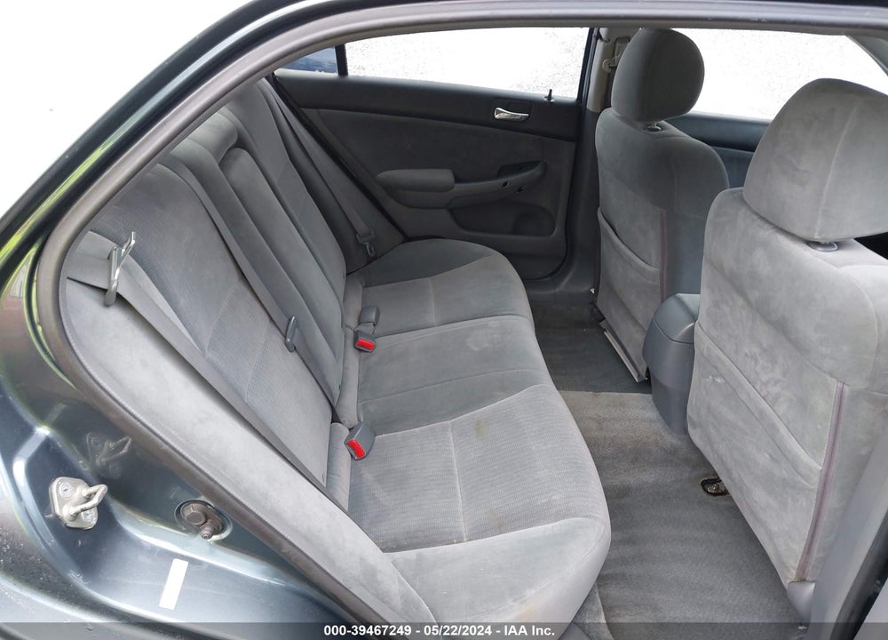 2004 HONDA ACCORD 2.4 LX VIN: 1HGCM56354A075469