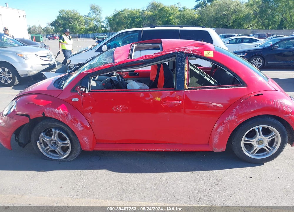 2003 VOLKSWAGEN NEW BEETLE GLS 2.0L VIN: 3VWCK21CX3M416678