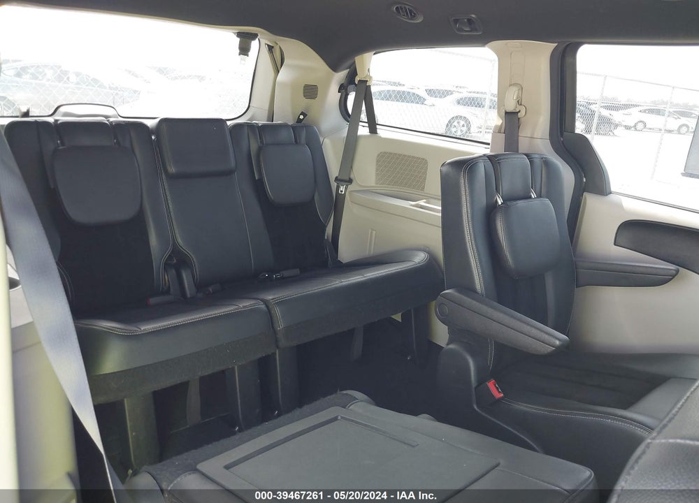 2017 DODGE GRAND CARAVAN SXT VIN: 2C4RDGCG6HR852755