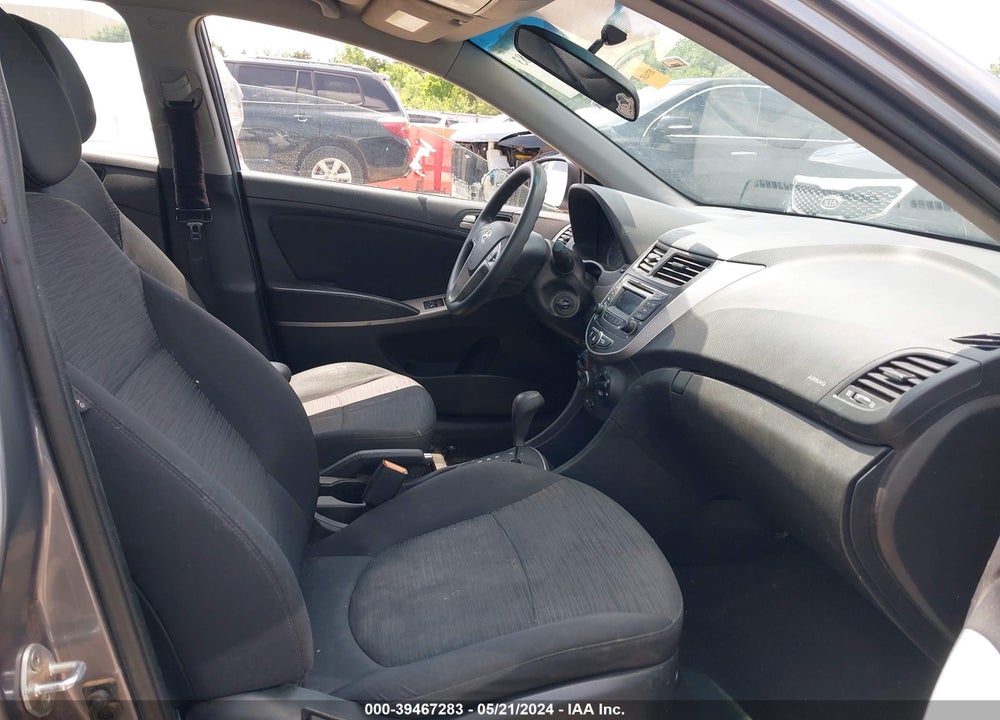 2016 HYUNDAI ACCENT SE VIN: KMHCT5AE6GU243841