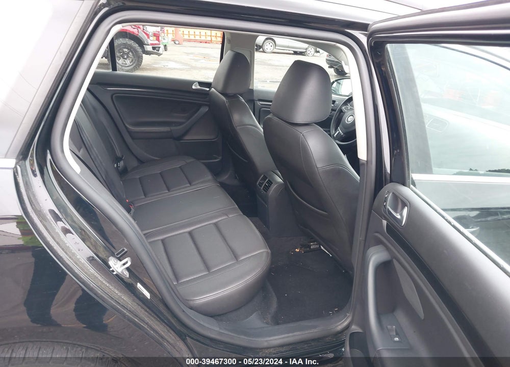 2013 VOLKSWAGEN JETTA SPORTWAGEN 2.0L TDI VIN: 3VWPL7AJ1DM632348