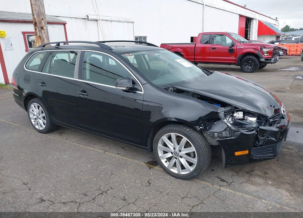 2013 VOLKSWAGEN JETTA SPORTWAGEN 2.0L TDI VIN: 3VWPL7AJ1DM632348