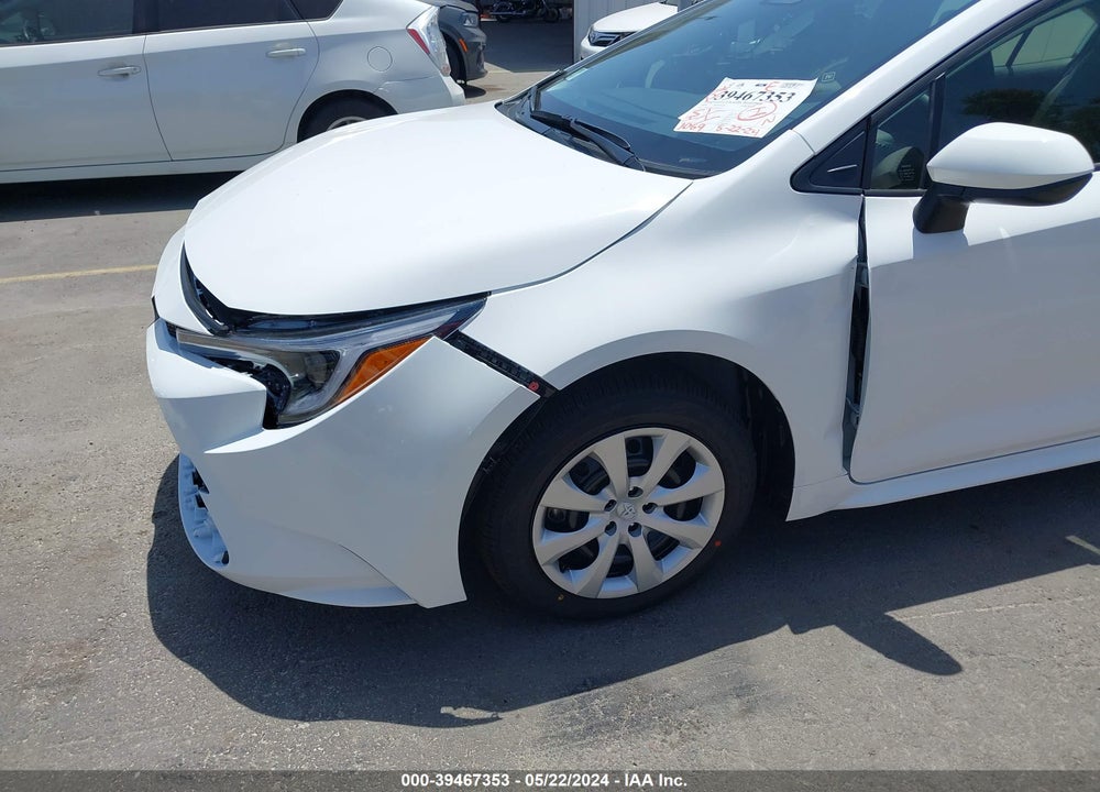 2024 TOYOTA COROLLA HYBRID LE VIN: JTDBCMFEXRJ030155