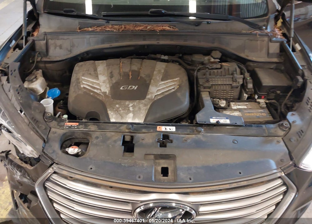 2017 HYUNDAI SANTA FE SE VIN: KM8SMDHF5HU173977