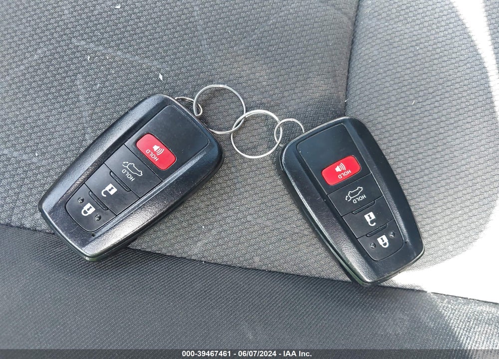 2020 TOYOTA RAV4 XLE HYBRID VIN: 2T3RWRFV3LW052090
