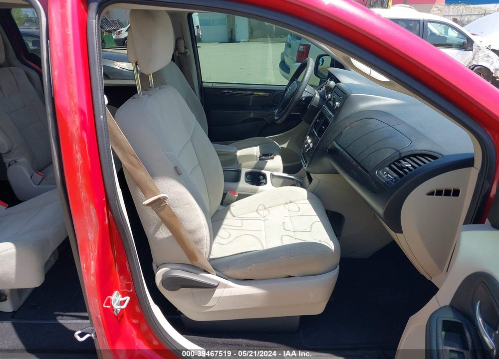 2013 DODGE GRAND CARAVAN VIN: 2C4RDGCG1DR584742