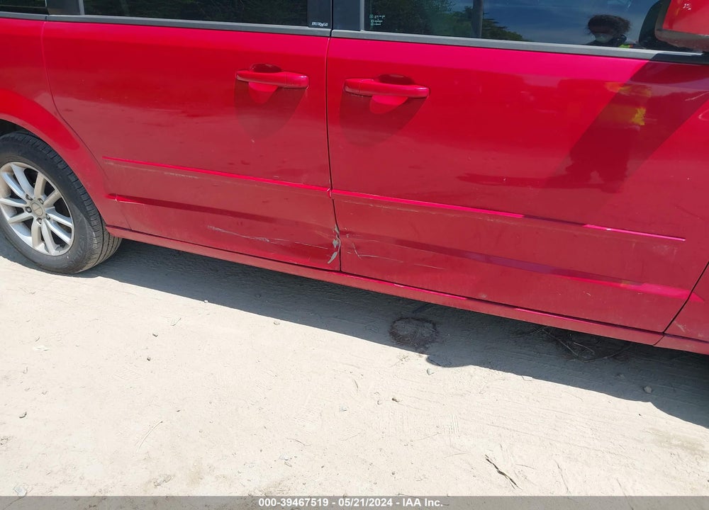 2013 DODGE GRAND CARAVAN VIN: 2C4RDGCG1DR584742