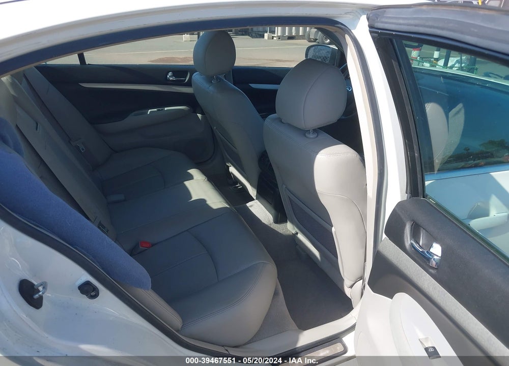 2008 INFINITI G35 JOURNEY VIN: JNKBV61E28M228446
