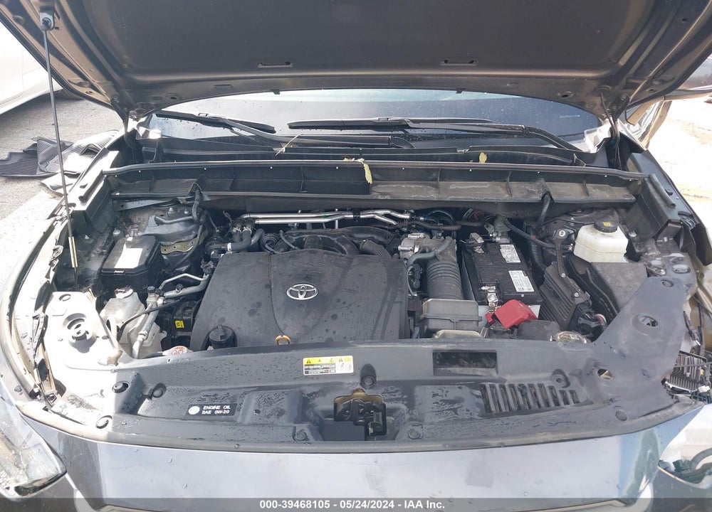 2022 TOYOTA HIGHLANDER XLE VIN: 5TDGZRBHXNS236171