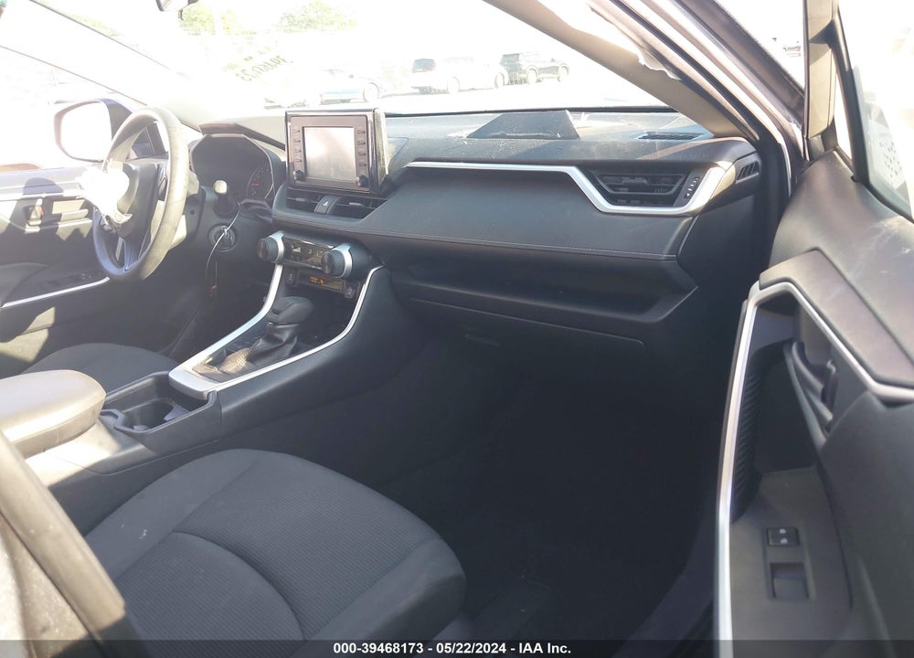 2019 TOYOTA RAV4 LE VIN: JTMG1RFV3KD501902