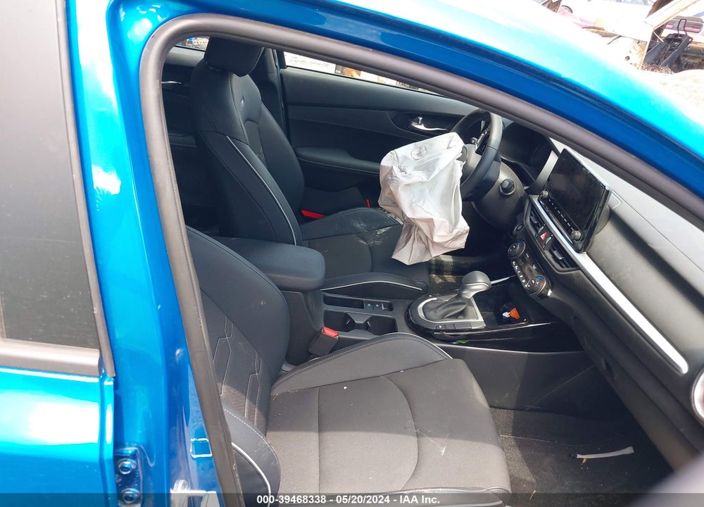 2024 KIA FORTE GT LINE VIN: 3KPF54AD8RE737696