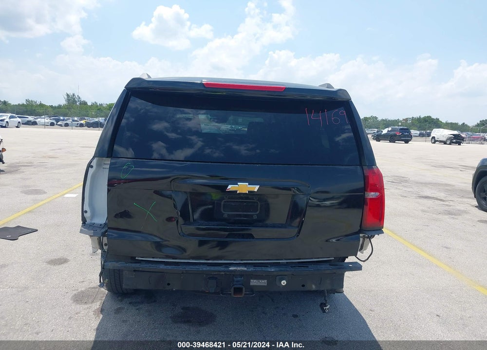 2020 CHEVROLET SUBURBAN 4WD LT VIN: 1GNSKHKC8LR284901