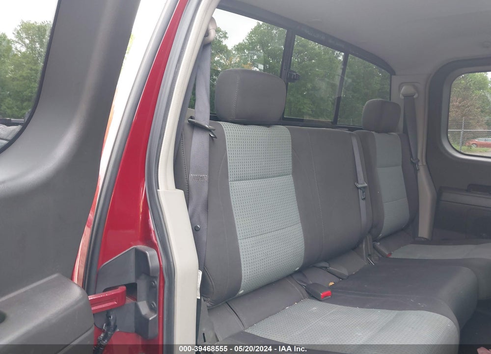 2004 NISSAN TITAN SE VIN: 1N6AA06B24N515713