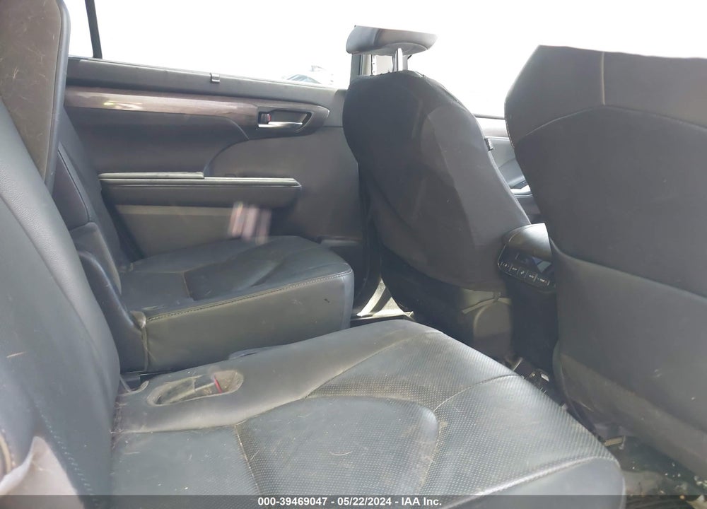 2020 TOYOTA HIGHLANDER VIN: 5TDXBRCHXLS004086