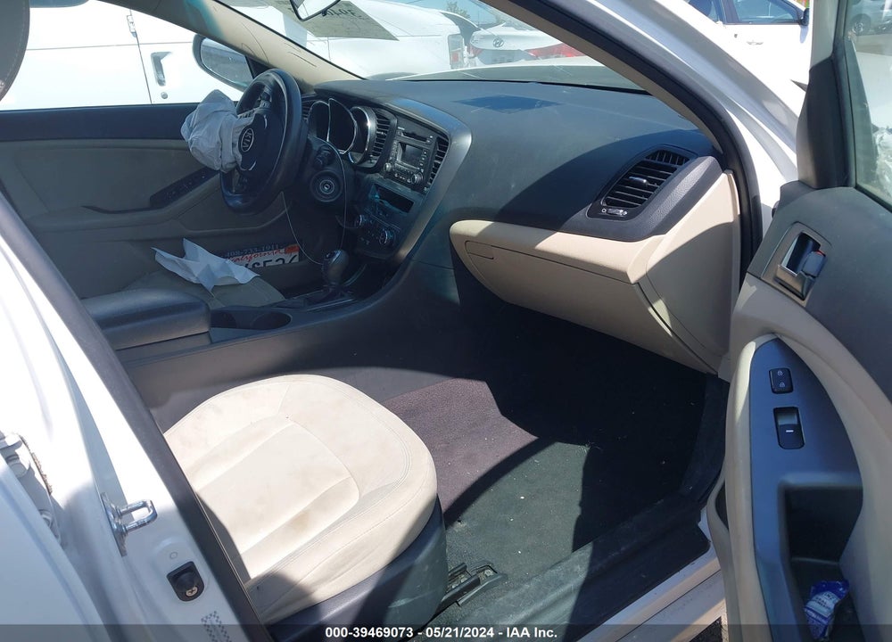 2011 KIA OPTIMA LX VIN: KNAGM4A75B5154700