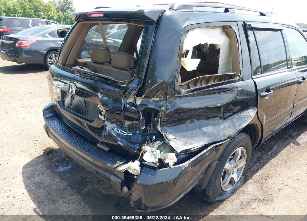 2008 HONDA PILOT EX-L VIN: 5FNYF185X8B050067