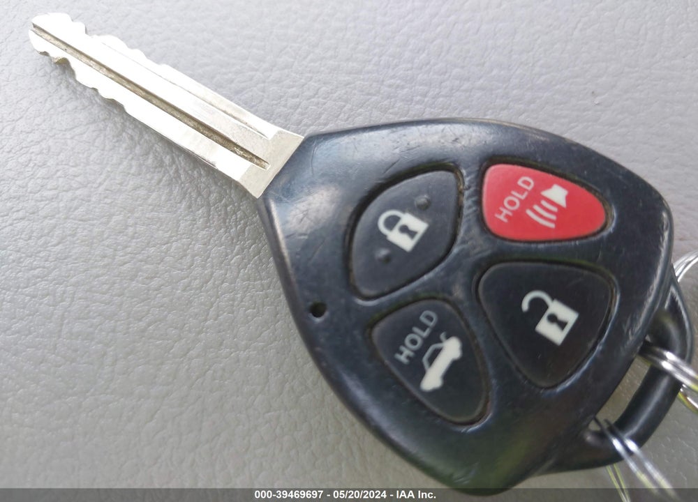 2013 TOYOTA COROLLA LE VIN: 2T1BU4EE3DC112313