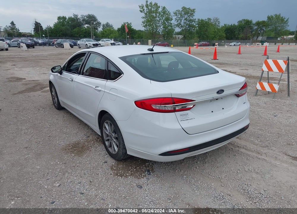 2017 FORD FUSION SE VIN: 3FA6P0H75HR179113