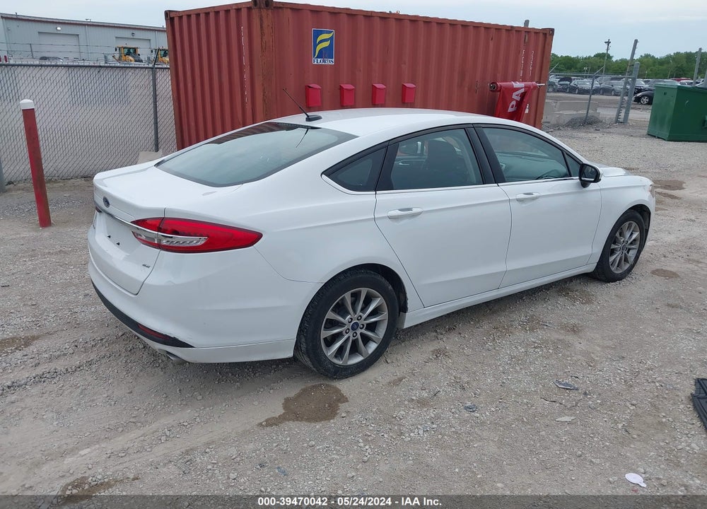 2017 FORD FUSION SE VIN: 3FA6P0H75HR179113