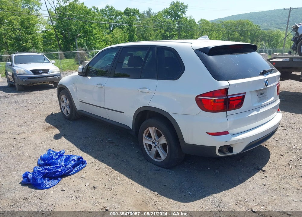 2011 BMW X5 XDRIVE35I/XDRIVE35I PREMIUM/XDRIVE35I SPORT ACTIVITY VIN: 5UXZV4C53BL411898