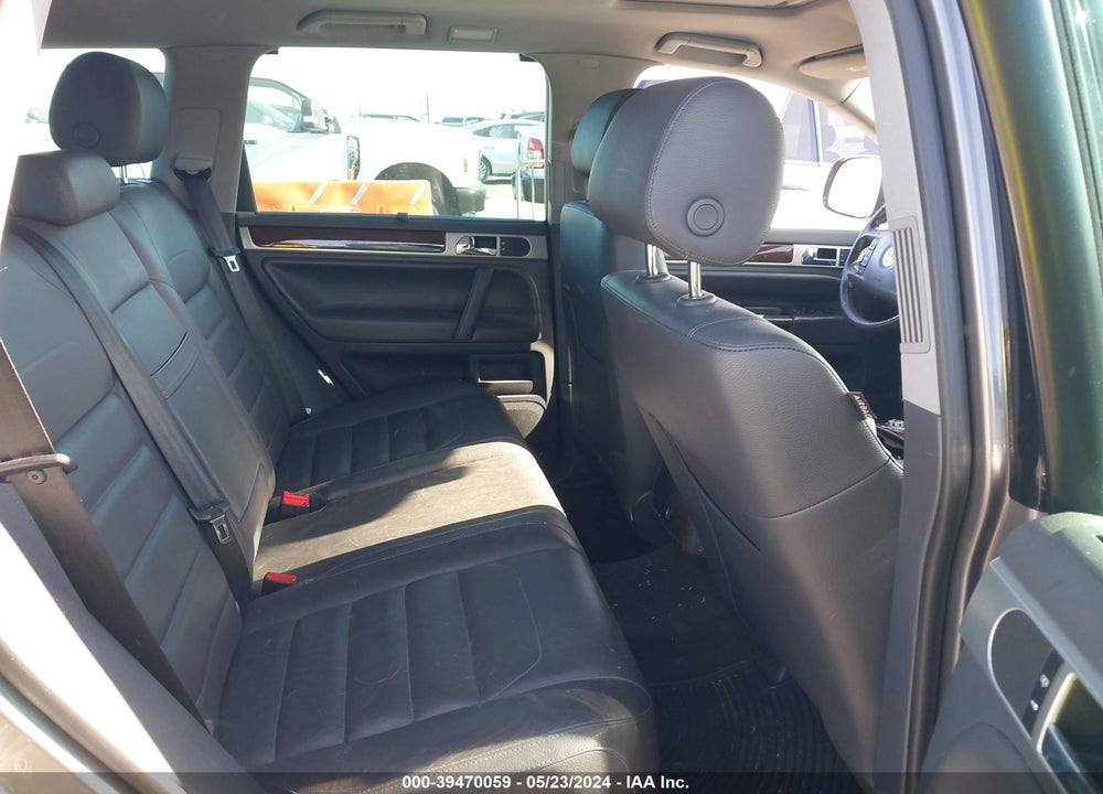 2008 VOLKSWAGEN TOUAREG 2 V8 FSI VIN: WVGCB77L68D023850
