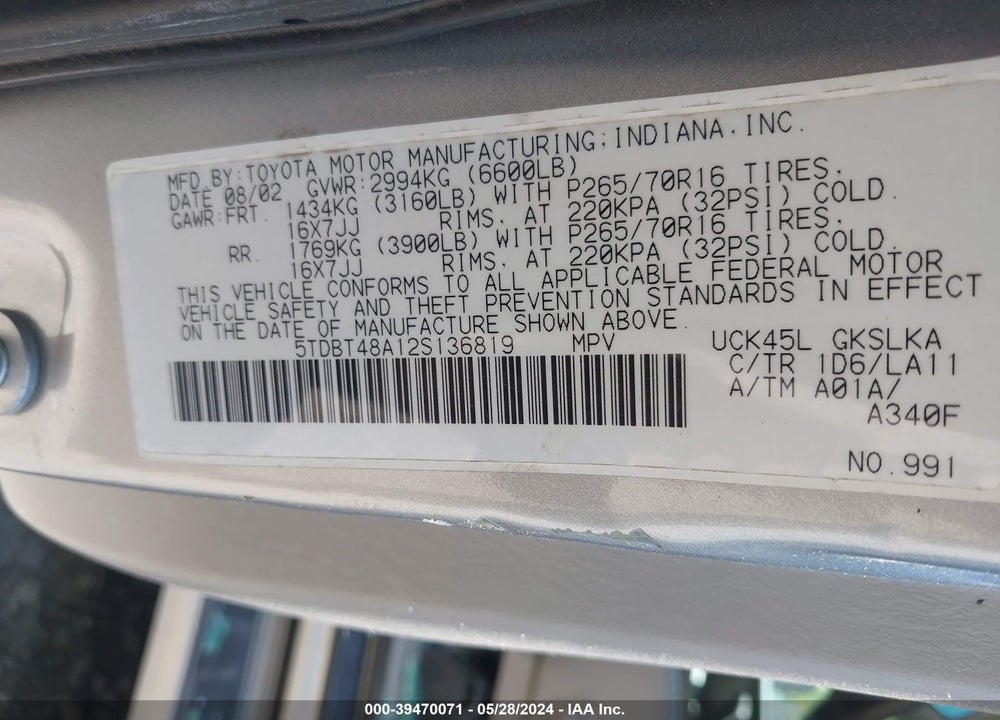 2002 TOYOTA SEQUOIA VIN: 5TDBT48A12S136819