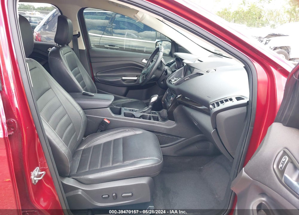 2018 ESCAPE FORD  TITANIUM VIN: 1FMCU9J9XJUC77988