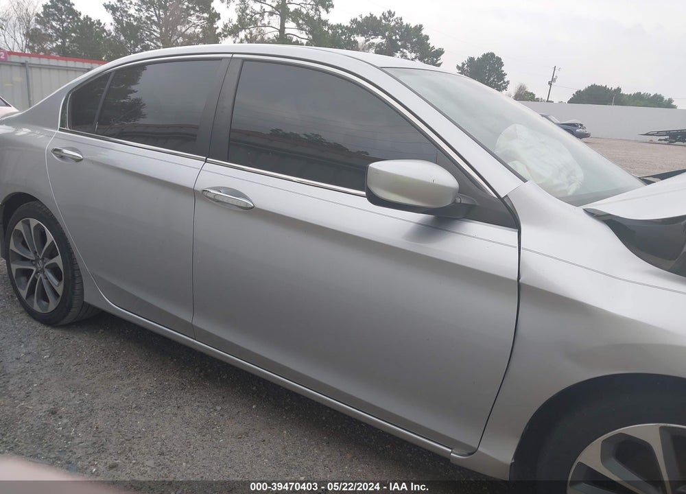 2015 HONDA ACCORD SPORT VIN: 1HGCR2F5XFA063452