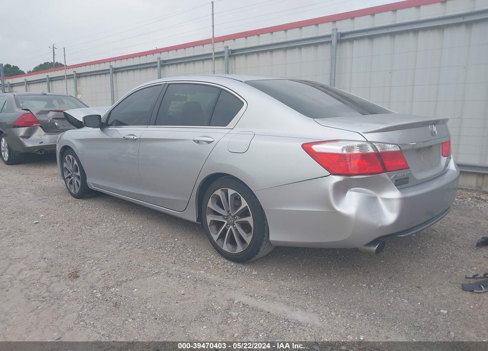 2015 HONDA ACCORD SPORT VIN: 1HGCR2F5XFA063452