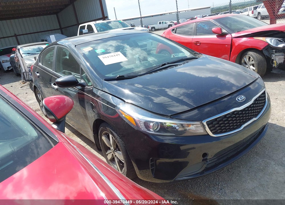 2018 KIA FORTE S VIN: 3KPFL4A76JE192232