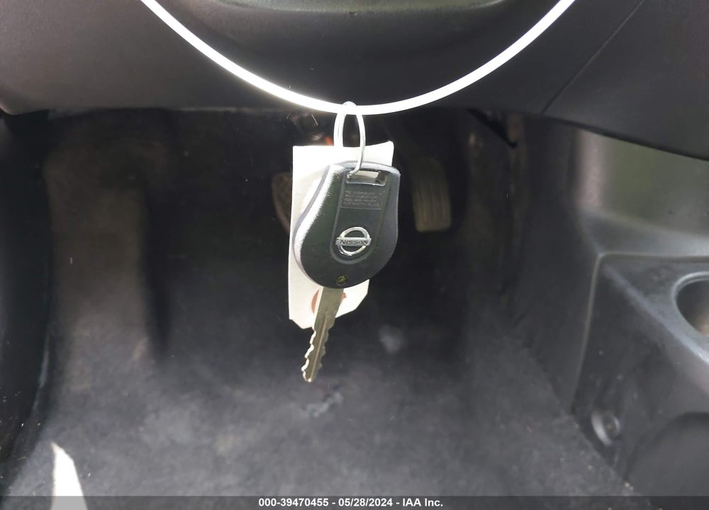 2019 NISSAN VERSA 1.6 SV VIN: 3N1CN7AP7KL828624