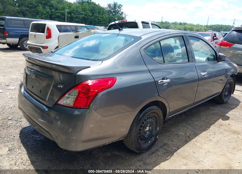 2019 NISSAN VERSA 1.6 SV VIN: 3N1CN7AP7KL828624