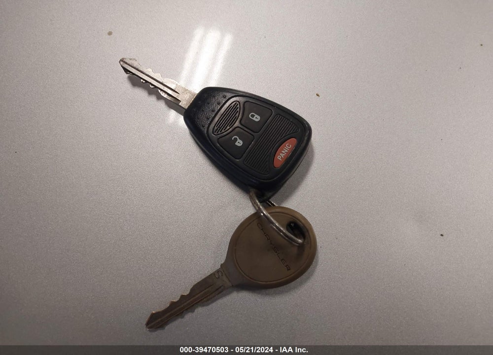 2005 CHRYSLER TOWN & COUNTRY VIN: 1C4GP45R15B263389