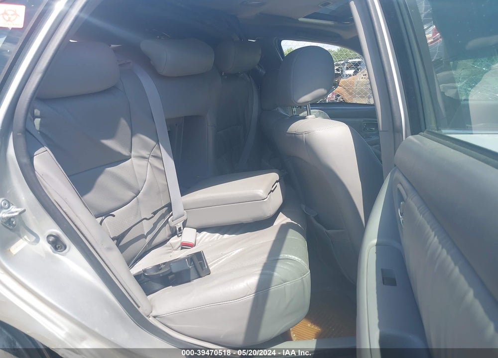 2003 TOYOTA AVALON XL VIN: 4T1BF28B33U268574