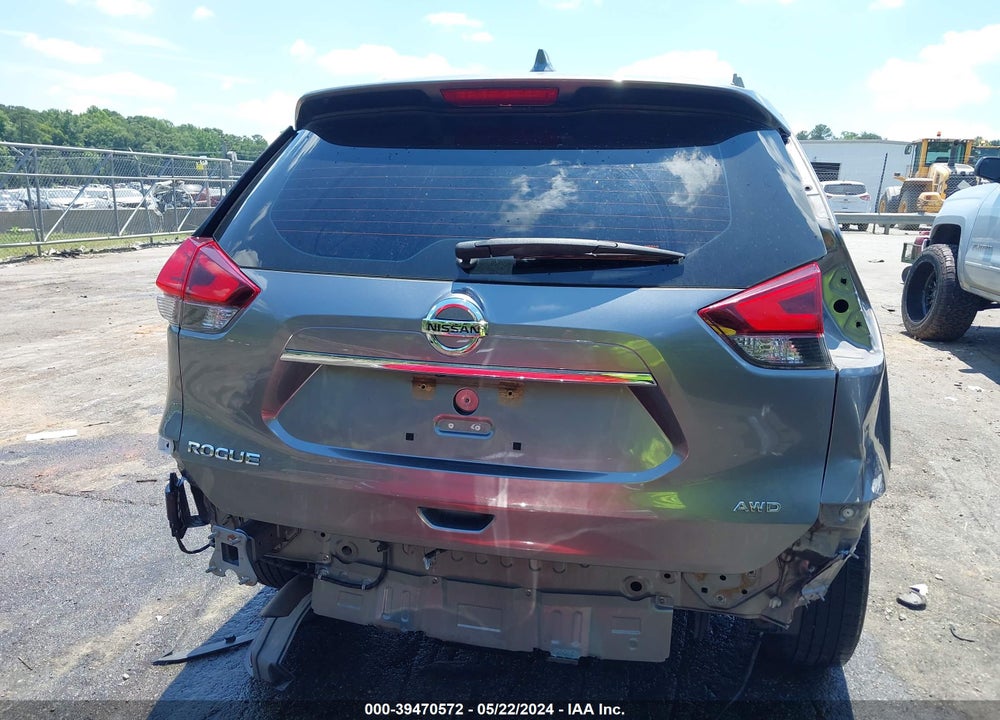2018 NISSAN ROGUE S VIN: KNMAT2MV9JP566311