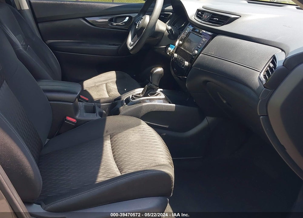 2018 NISSAN ROGUE S VIN: KNMAT2MV9JP566311