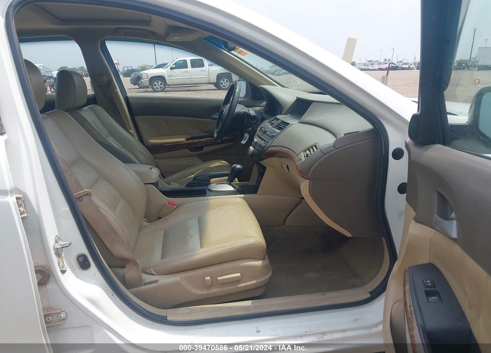 2010 HONDA ACCORD 3.5 EX-L VIN: 1HGCP3F84AA023902