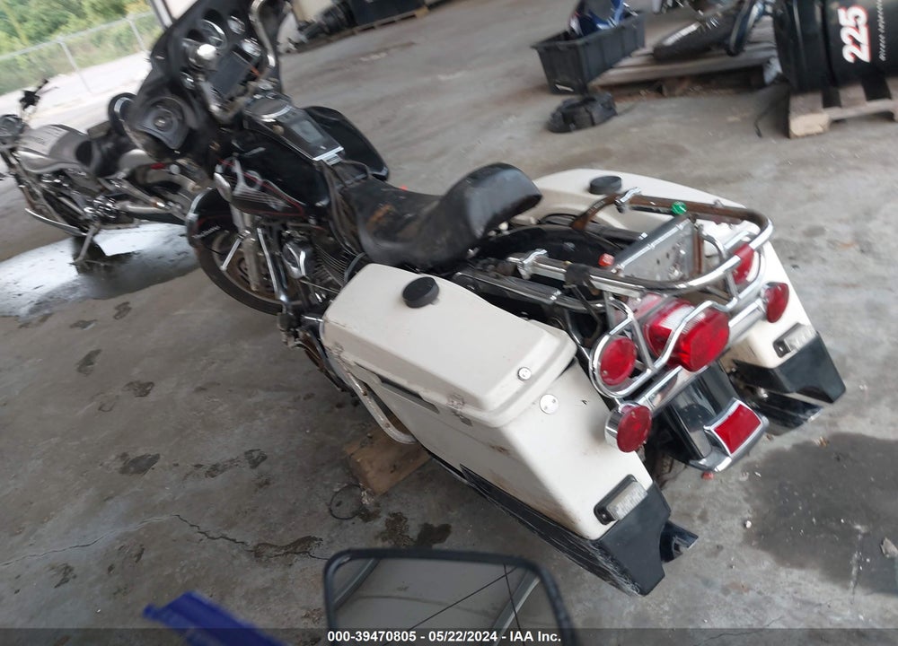2002 HARLEY-DAVIDSON FLHTCUI VIN: 1HD1FCW122Y605225
