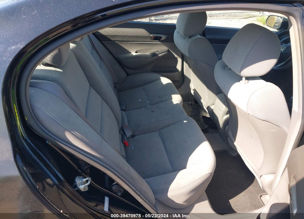 2011 HONDA CIVIC VIN: 19XFA1F51BE020669