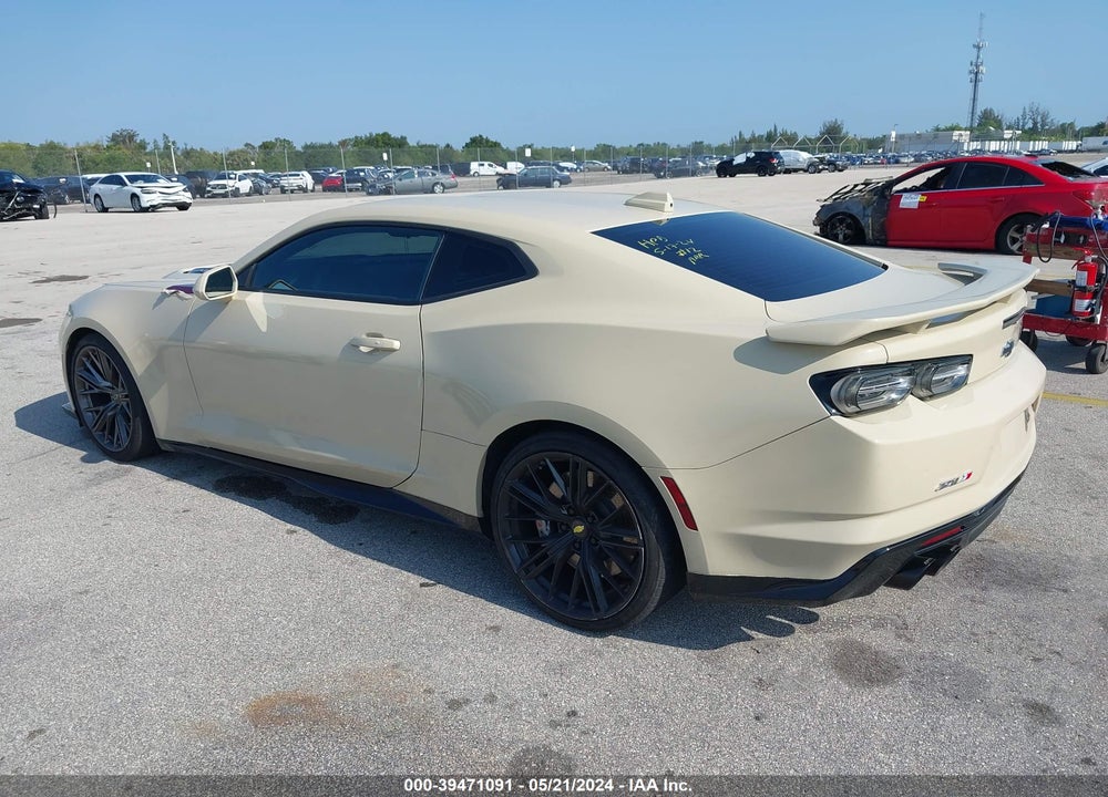 2023 CHEVROLET CAMARO RWD ZL1 VIN: 1G1FK1R63P0105894