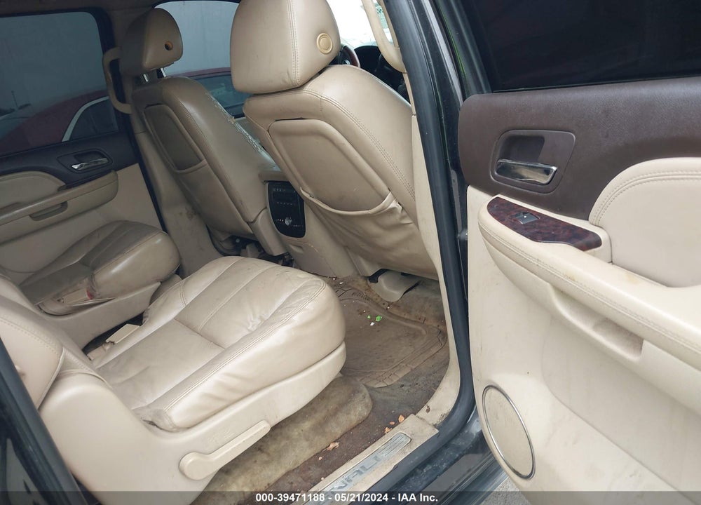 2007 GMC YUKON XL 1500 VIN: 1GKFK668X7J284508