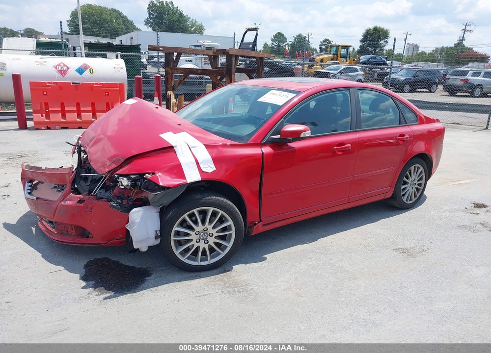 2010 VOLVO S40 2.4I VIN: YV1382MS8A2488983