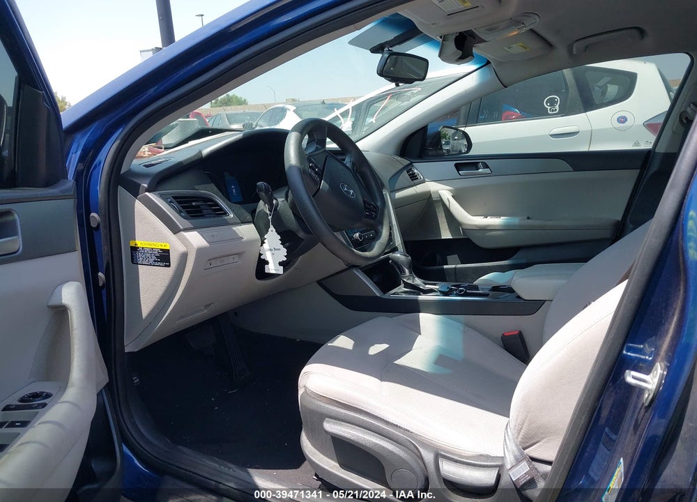 2016 HYUNDAI SONATA SE VIN: 5NPE24AF7GH266333