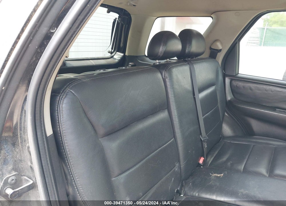 2005 FORD ESCAPE LIMITED VIN: 1FMYU041X5KA87083