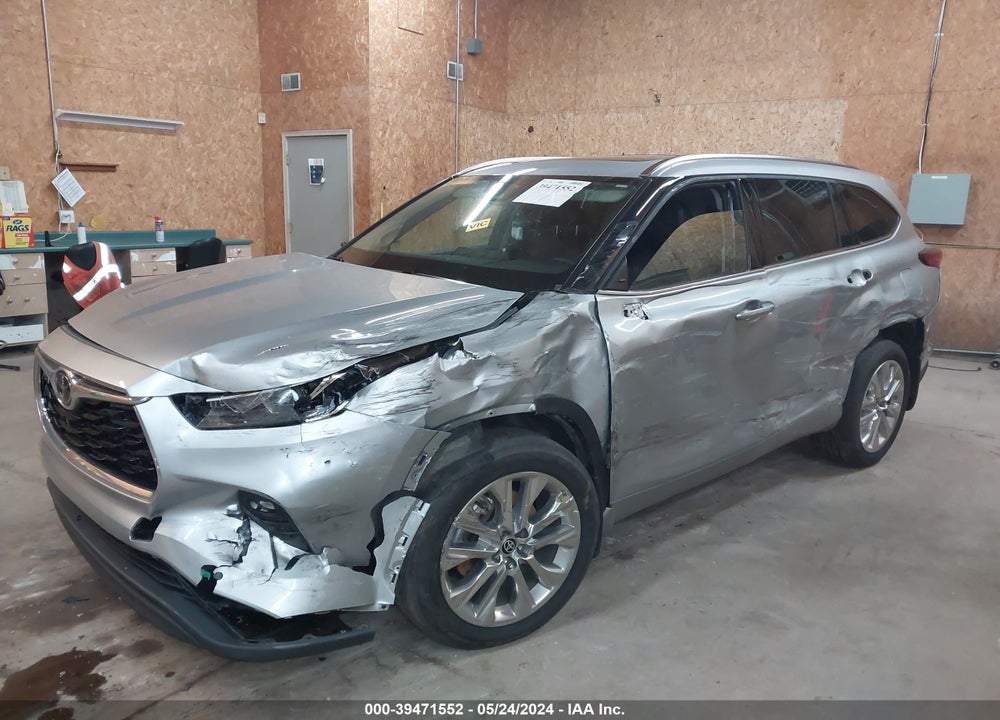 2022 TOYOTA HIGHLANDER LIMITED VIN: 5TDDZRBH2NS192301