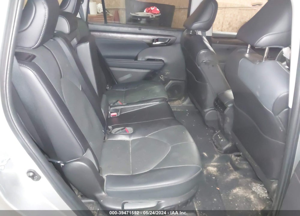 2022 TOYOTA HIGHLANDER LIMITED VIN: 5TDDZRBH2NS192301