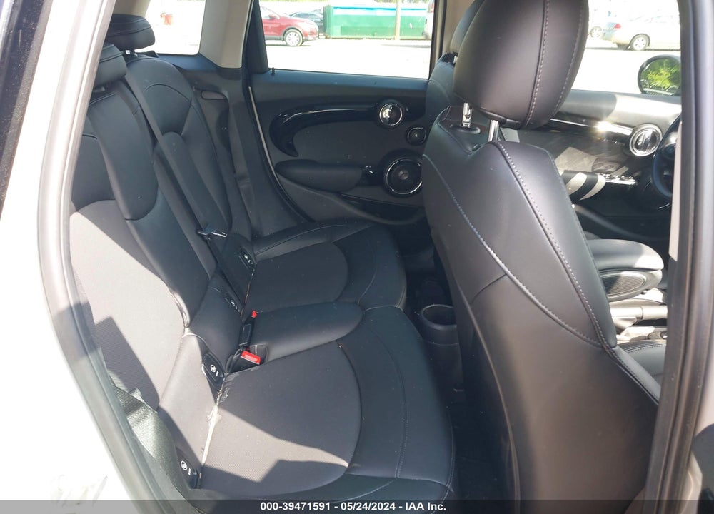2018 MINI HARDTOP COOPER S VIN: WMWXU3C5XJ2F50369